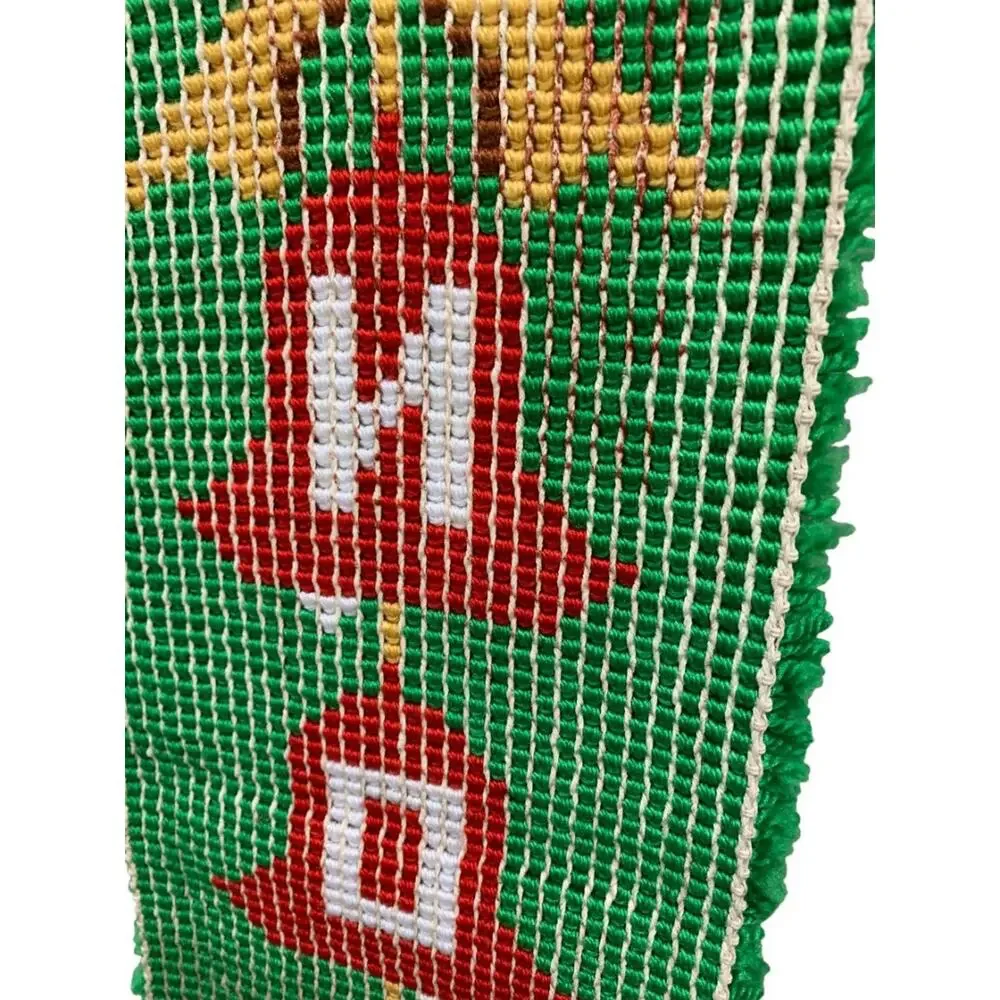 Vintage Noel Wall Hanging Latch Hook Yarn Christmas Retro 33”